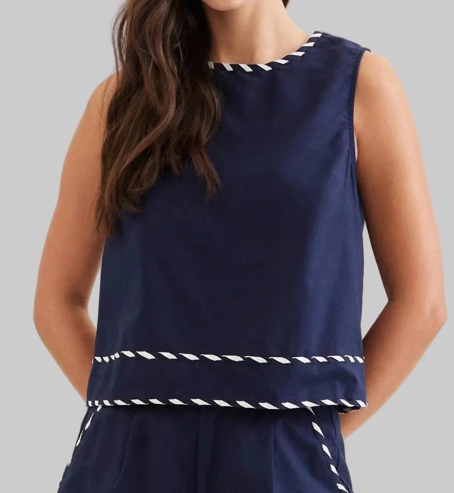Entro - Sleeveless Contrast Whipstitch Trim Detail Top