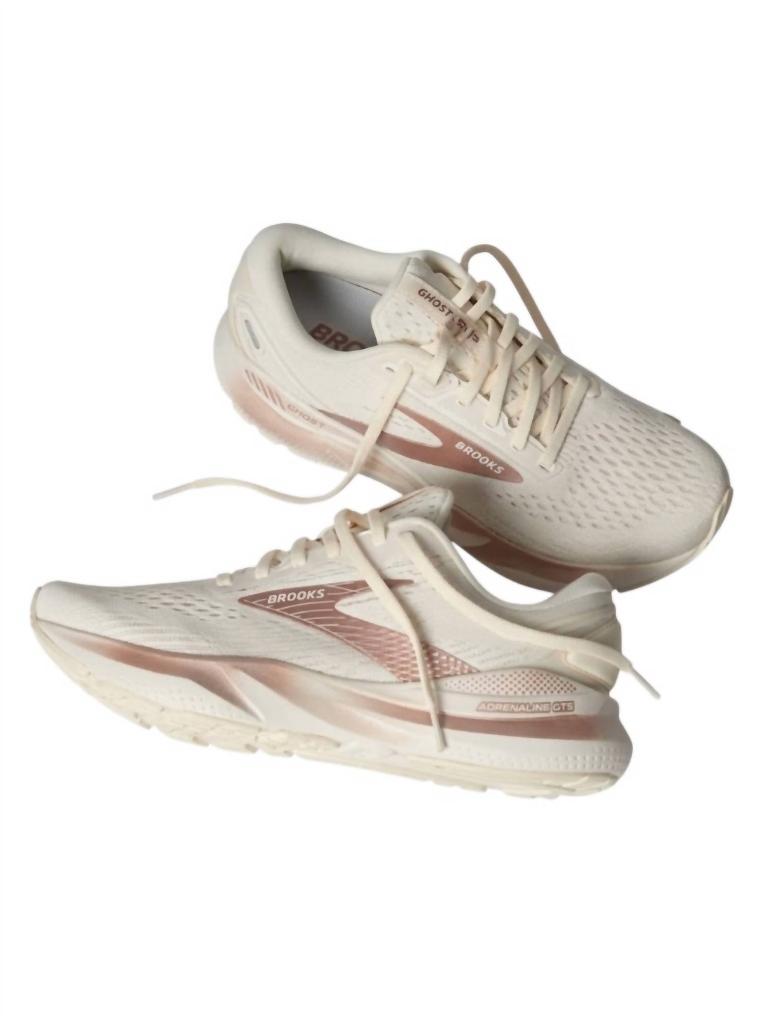 BROOKS Women's Adrenaline GTS 24 Sneakers in 181 coconut rosegold white - women's sneaker - detail view