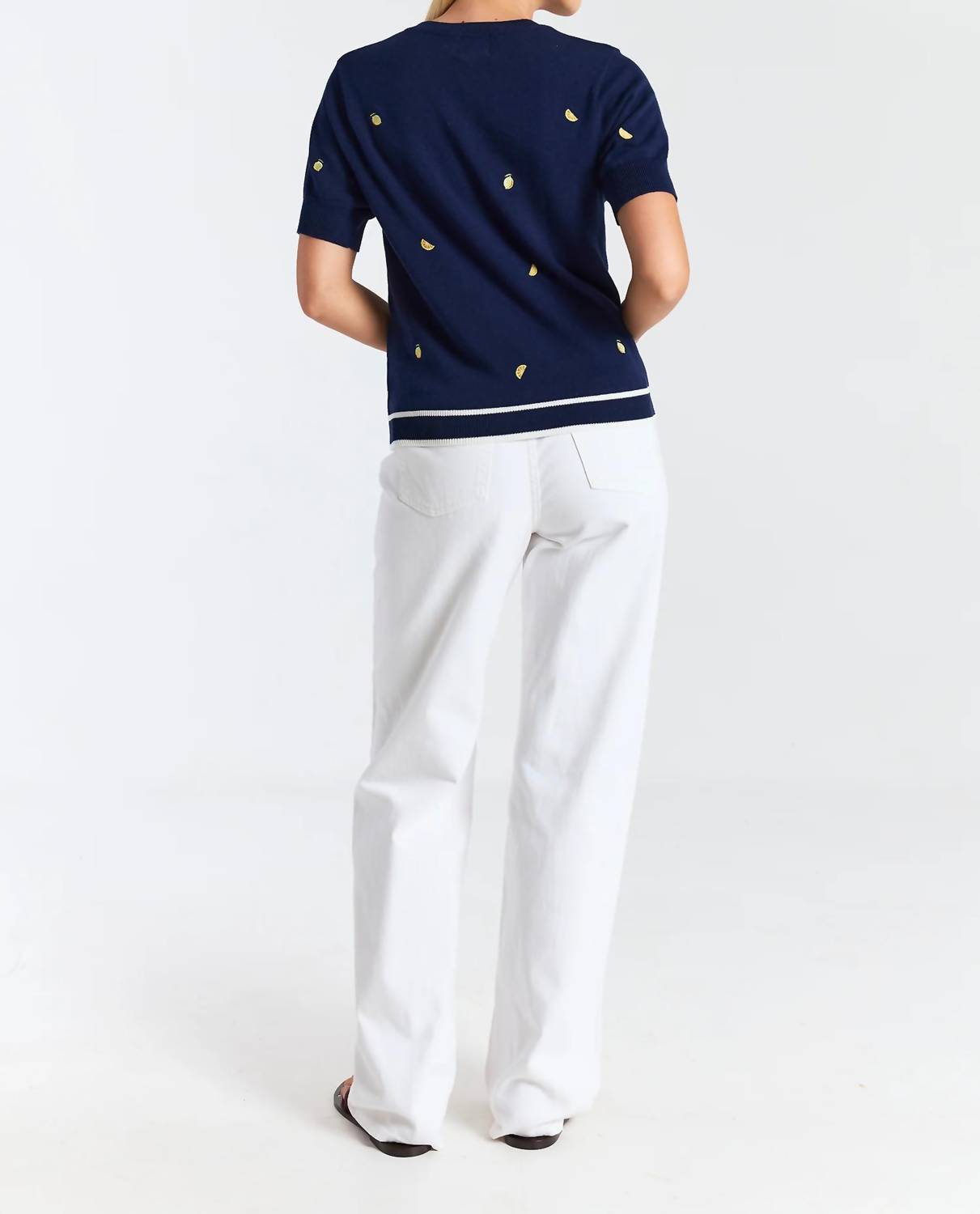 Brodie Cashmere - LEMON DITSY EMBROIDERY TEE