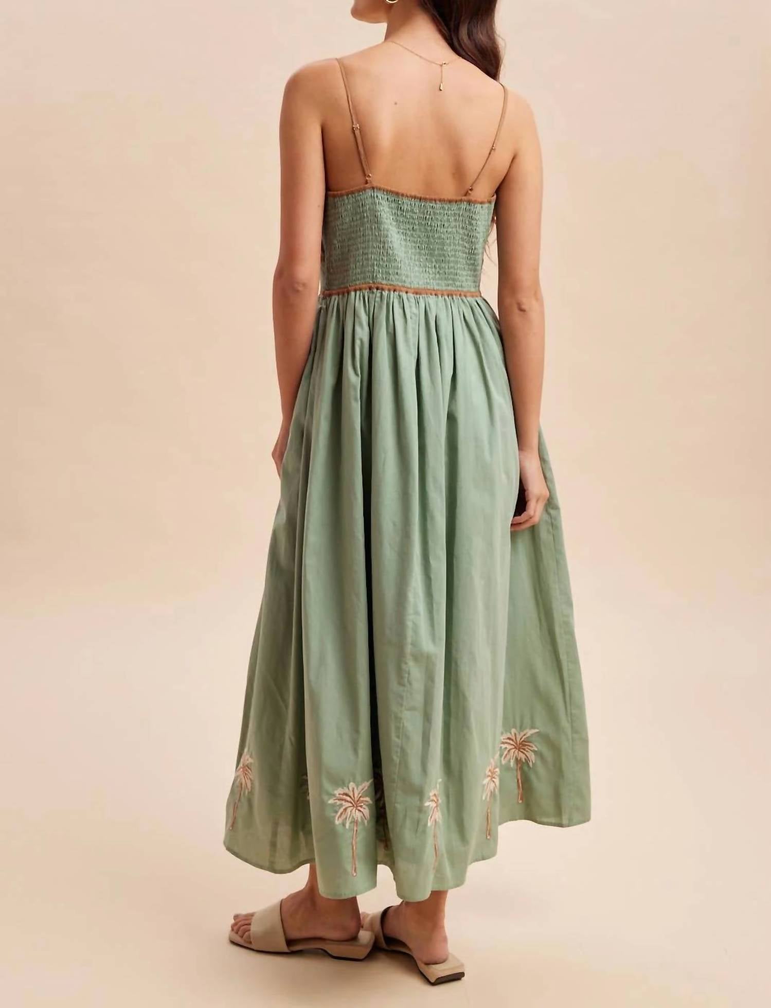 In-Loom - Embroidered Contrast Sleeveless Maxi Dress