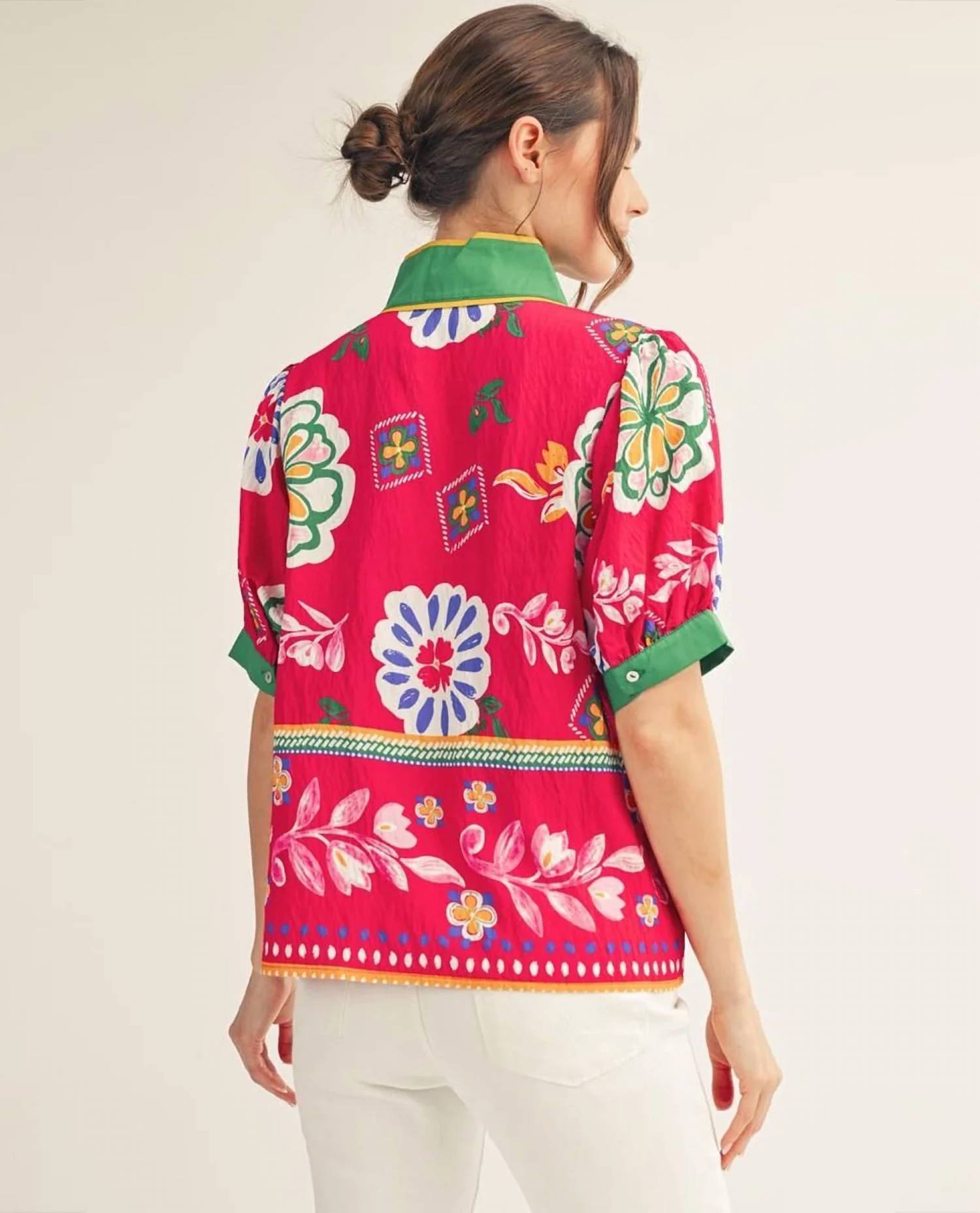 Jodifl - Solid Trim Vibrant Print Top