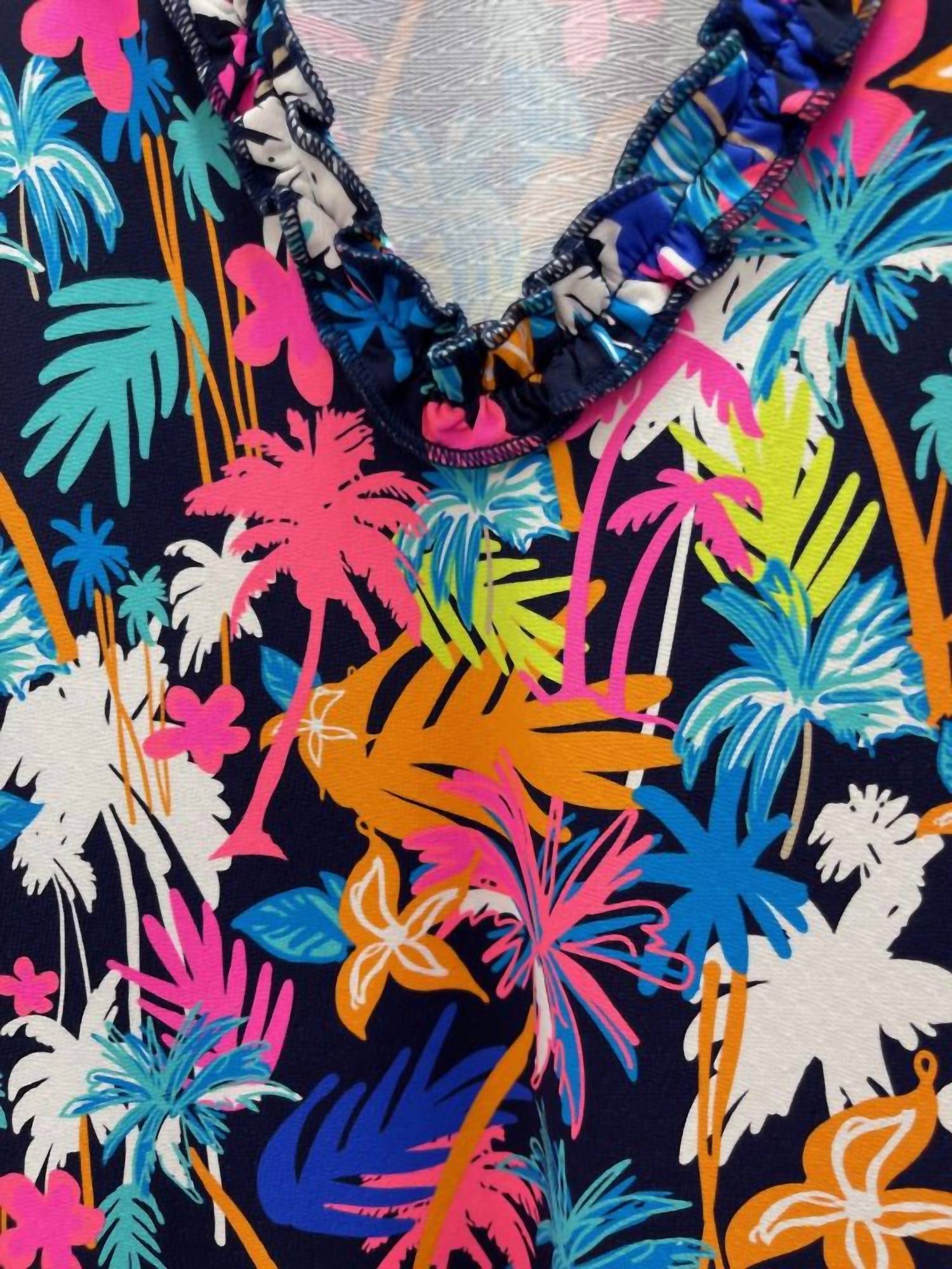 Beachtime - Women's Ruffle V-neck and Hem Palm Tree Print Dress