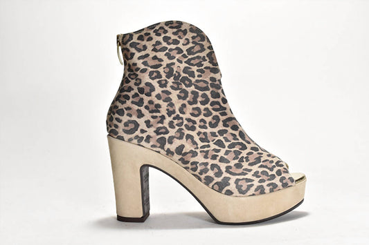 Cordani - Women's Tabbi Peep-toe Bootie