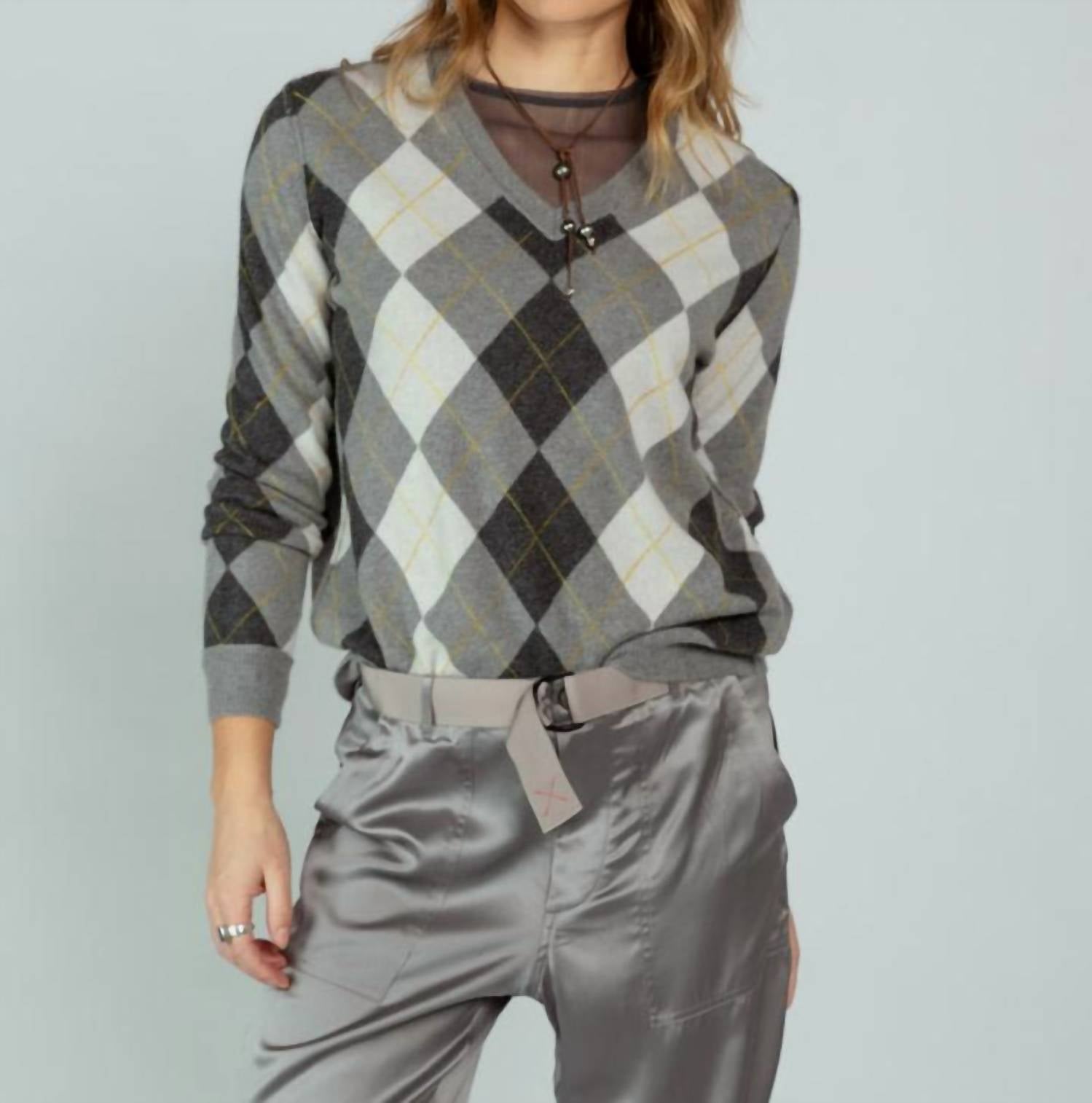 Brazeau Tricot - Argyle V-neck Sweater