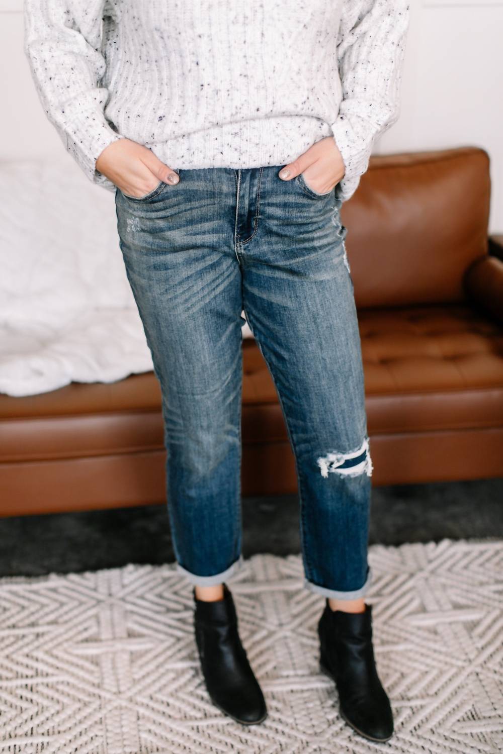 Judy Blue - Patch Things Up Destroyed Knee Boyfriend Jean