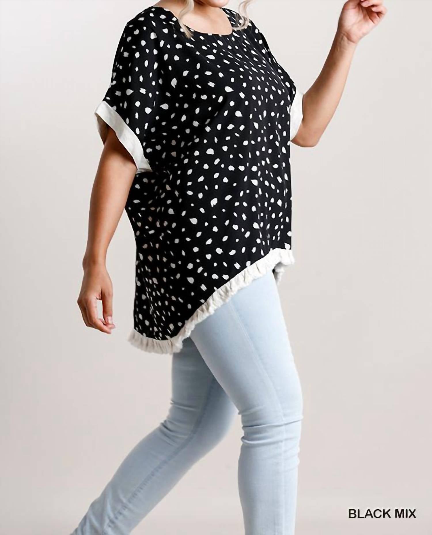 Umgee - Dalmatian Frayed Hem Top