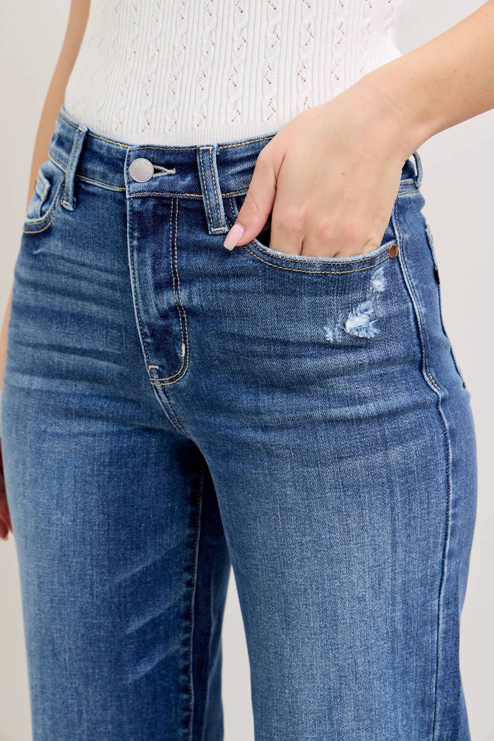 Judy Blue - 90's Straight Leg Jeans