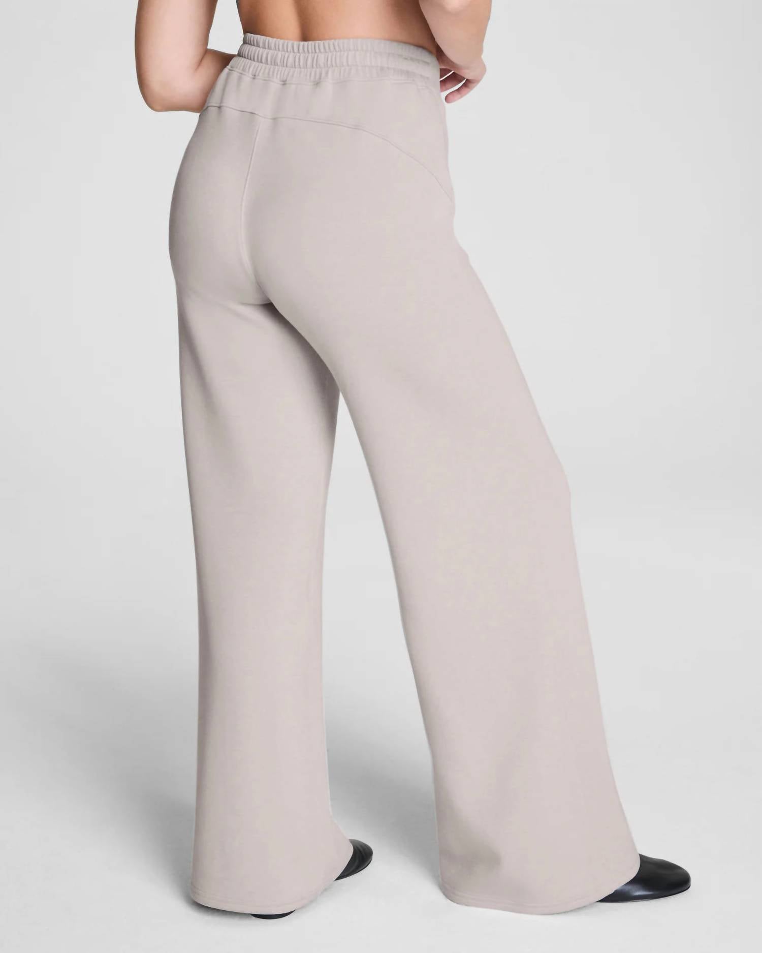 Spanx - Air Essentials Wide Leg Pant