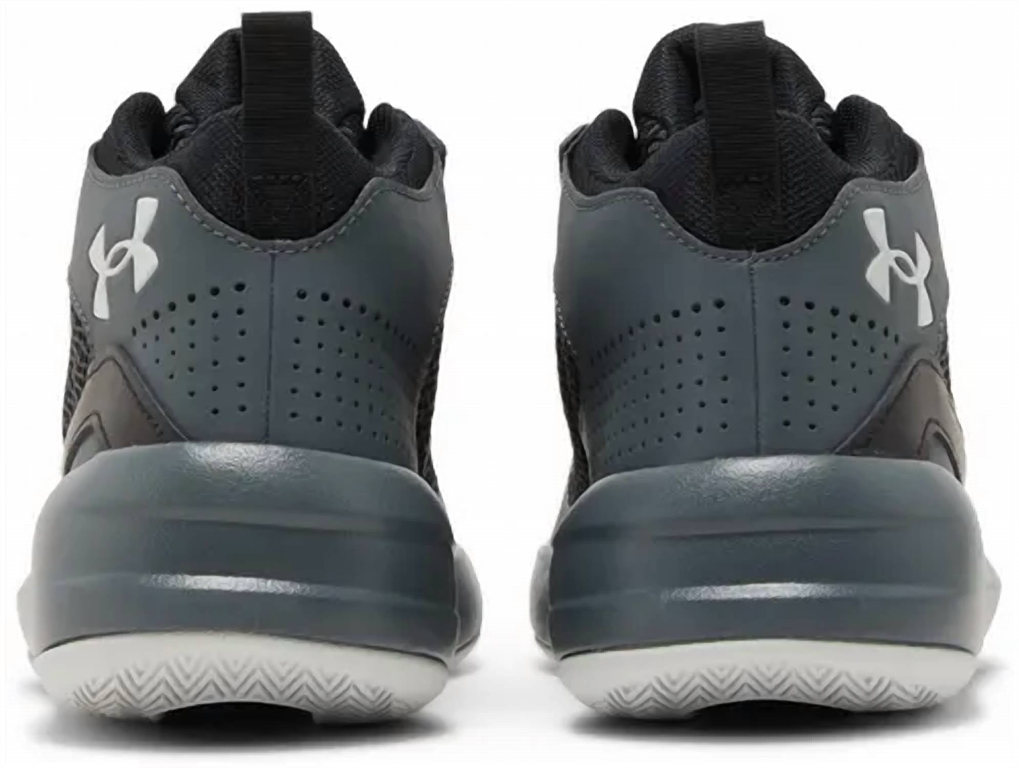 Under Armour - Men's Lockdown 5 Shoe