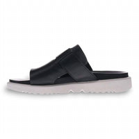 Revere - Women's Biscay Sandal