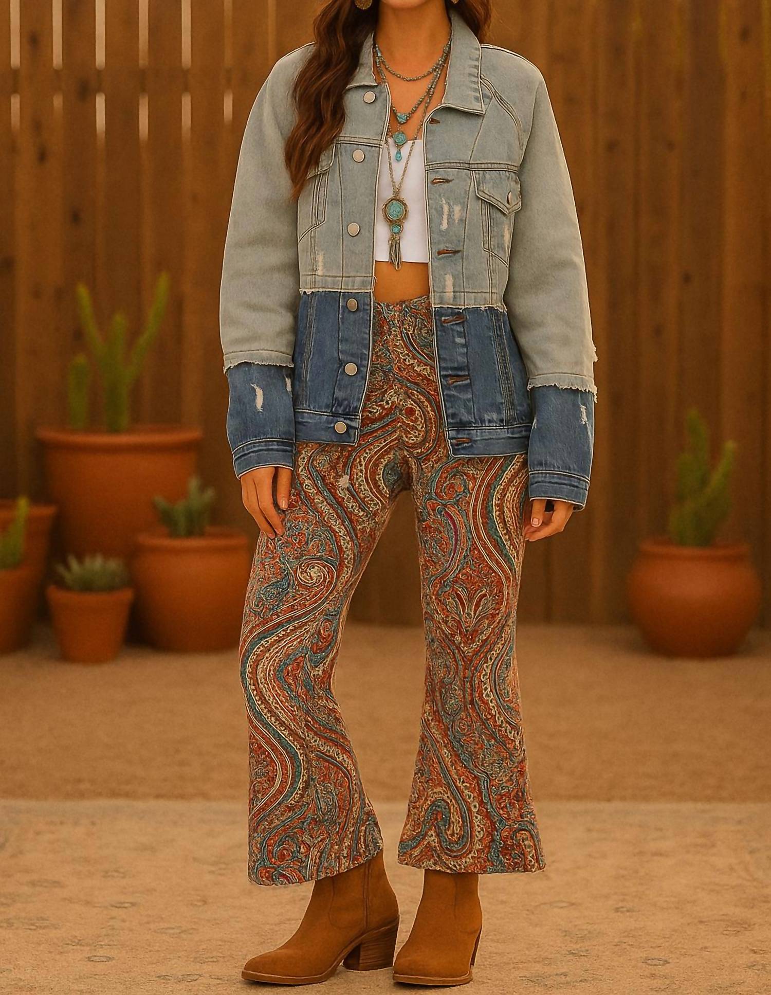 Little Secret Of Mine - Split Decision Button Closure Pockets Two-Tone Denim Jacket