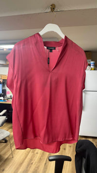 Repeat Cashmere - Women's Sleeveless V-neck Top