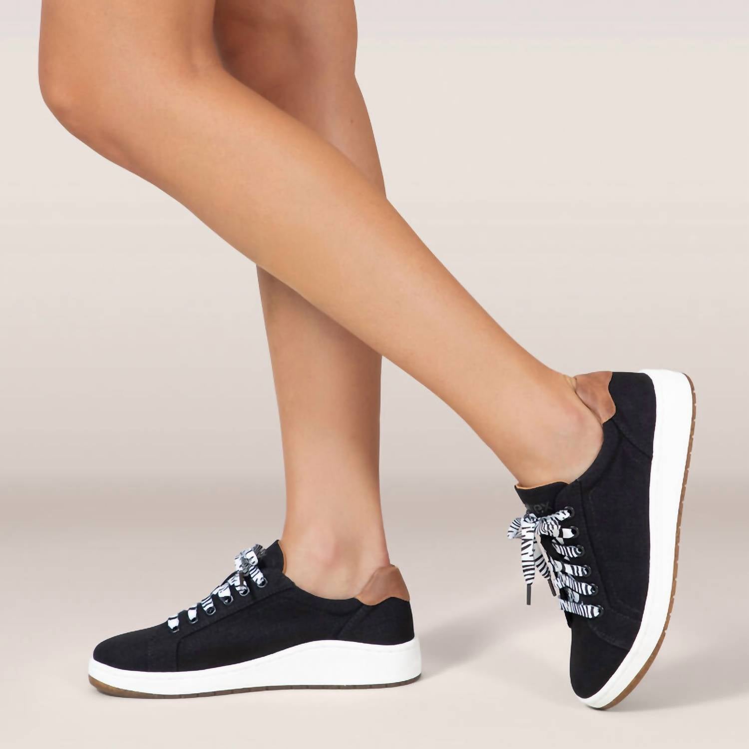 Aetrex WOMEN'S RENEE SNEAKER in black - women's sneaker - view 5
