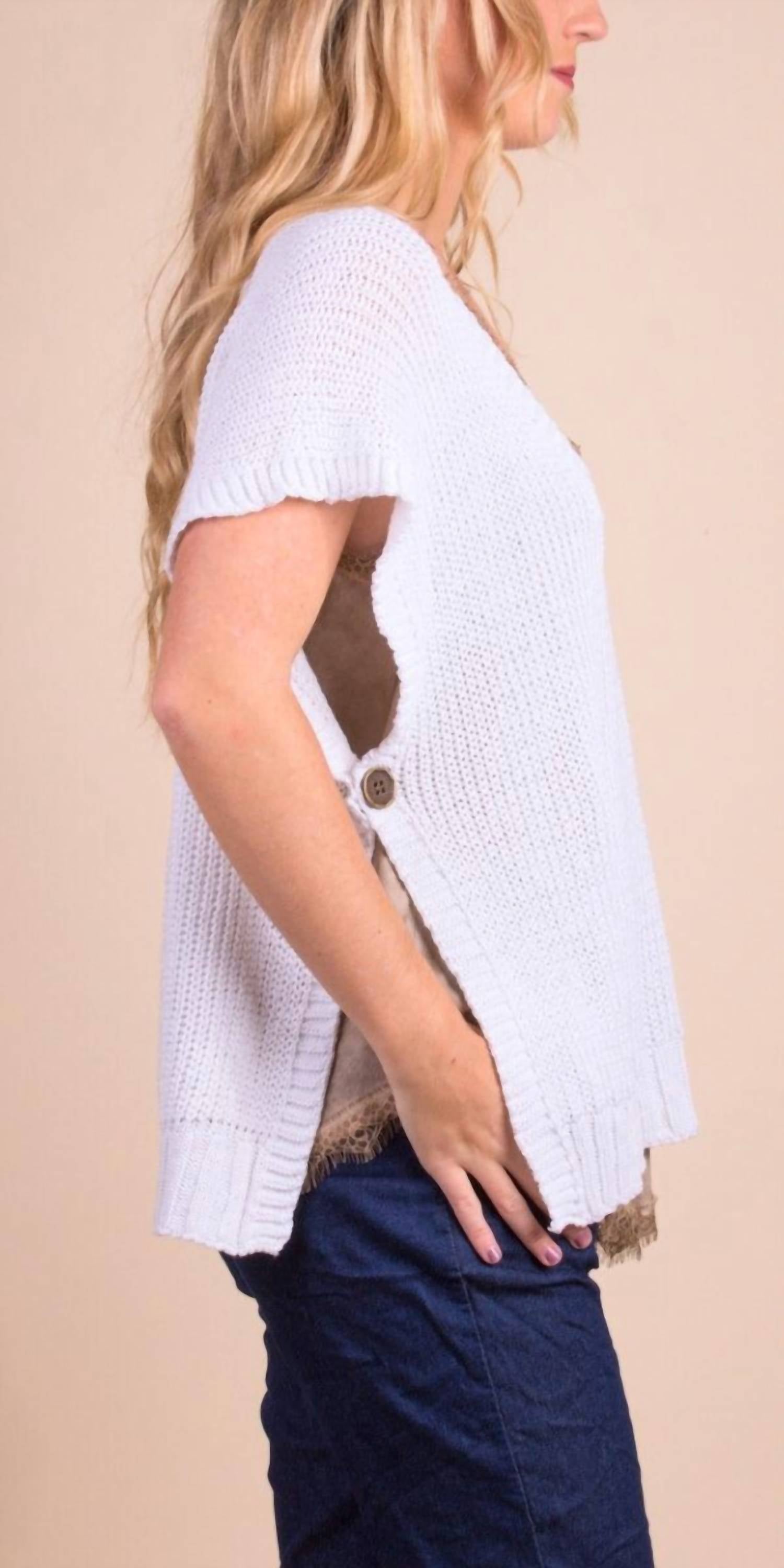 Gigi Moda - Editta V Neck Vest