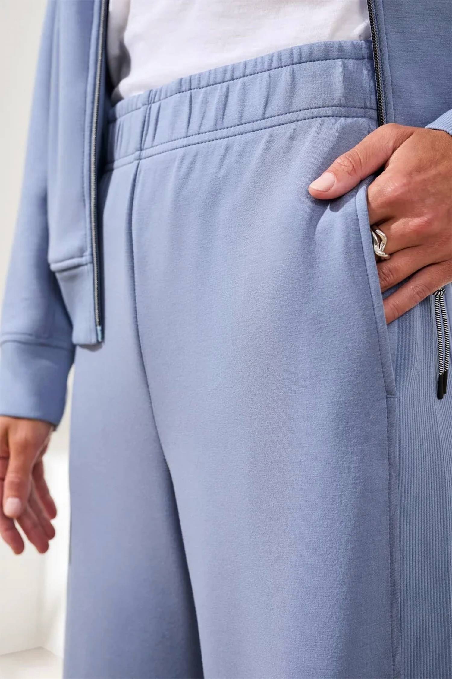 Tribal - Techno lux pull on pant