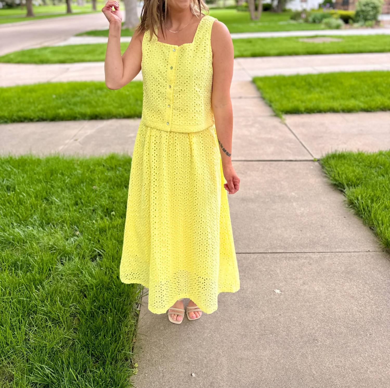 Entro - Eyelet Midi Skirt