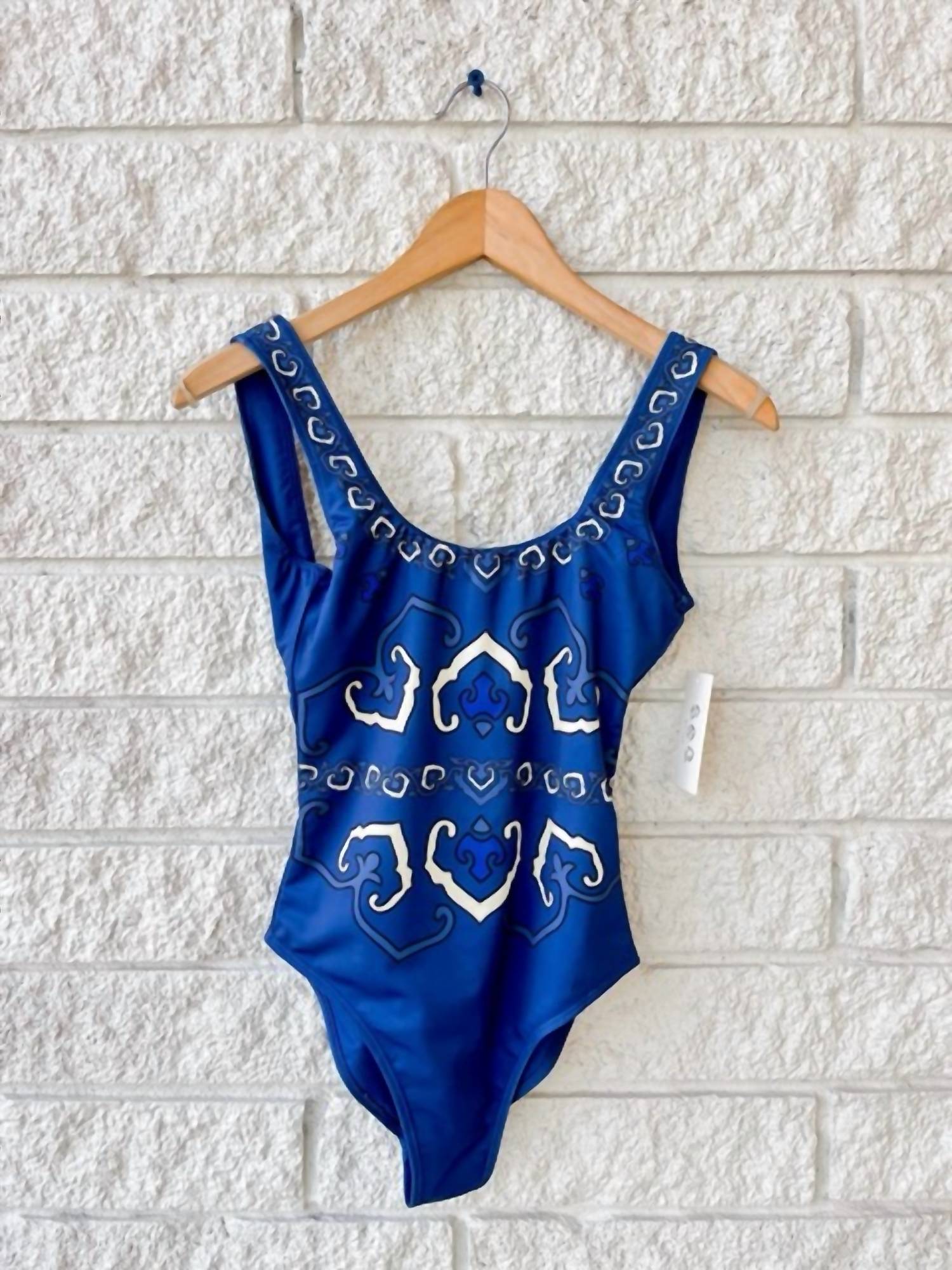 Sea - Blaise One Piece