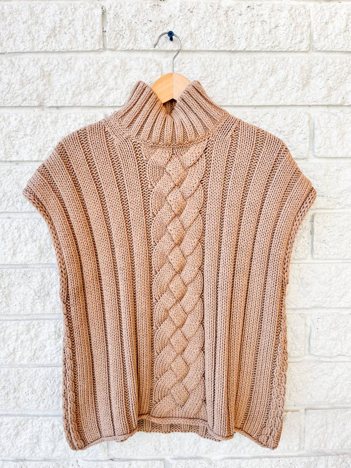 Frank & Eileen - Cotswold Turtleneck Sweater Vest