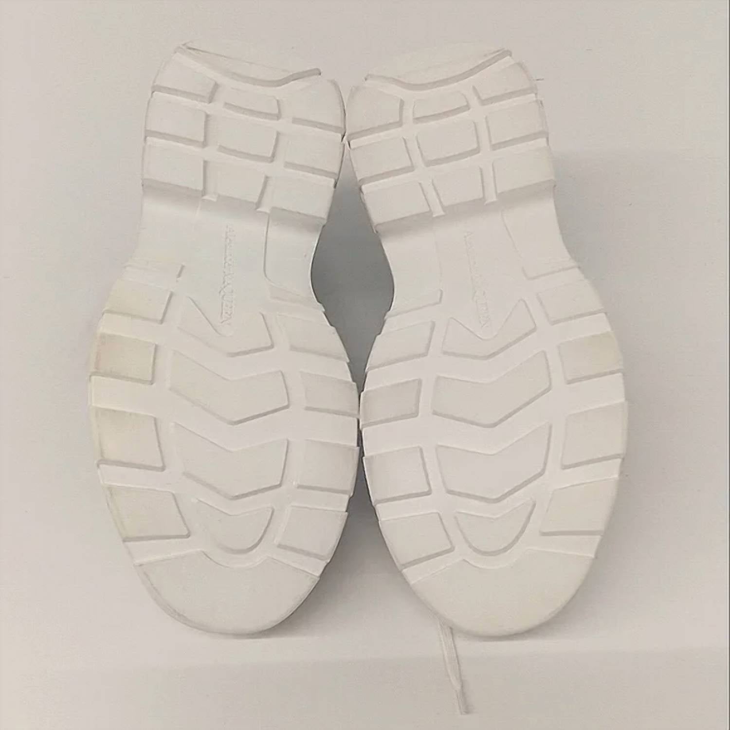 Alexander Mcqueen - Men's Tread Slick Low Top Sneakers
