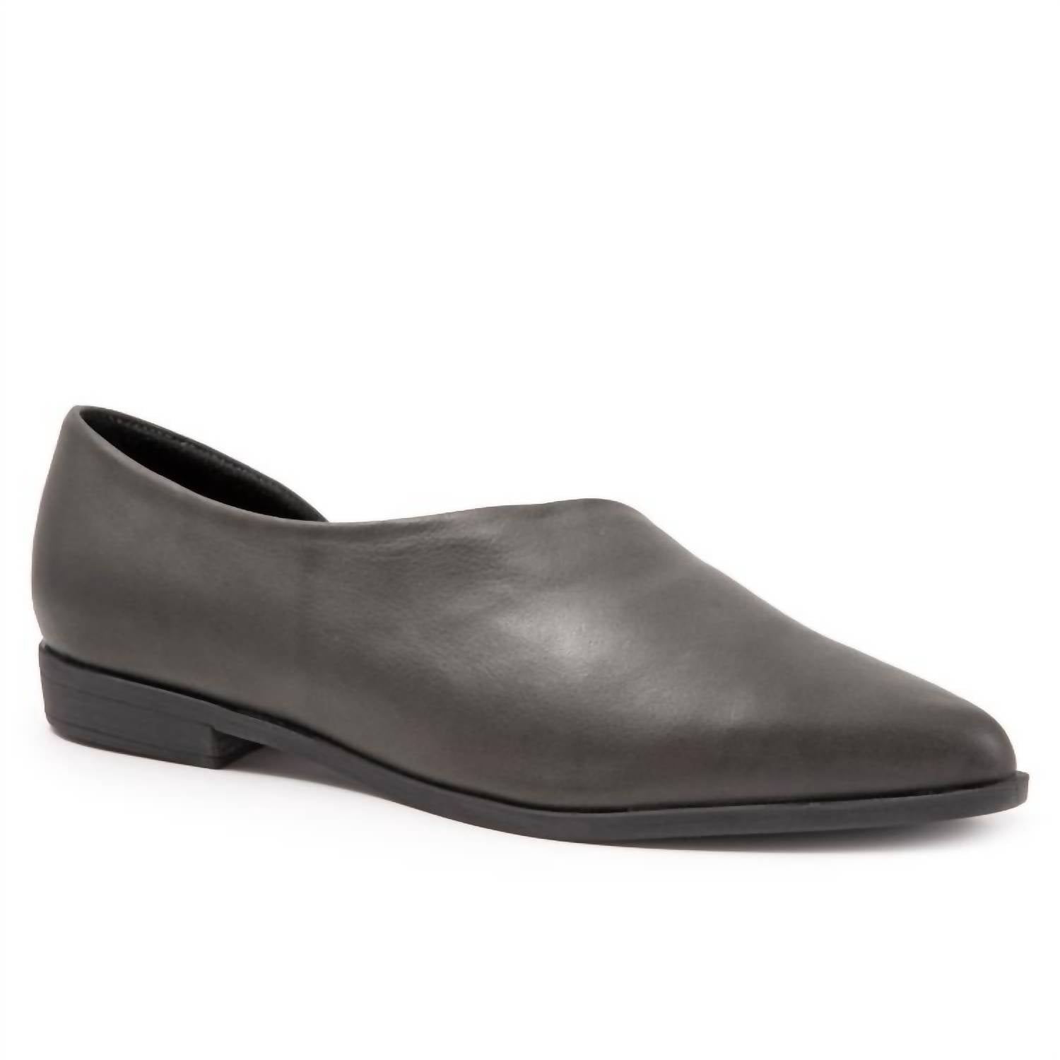 Bueno - Women's Brandi Flats