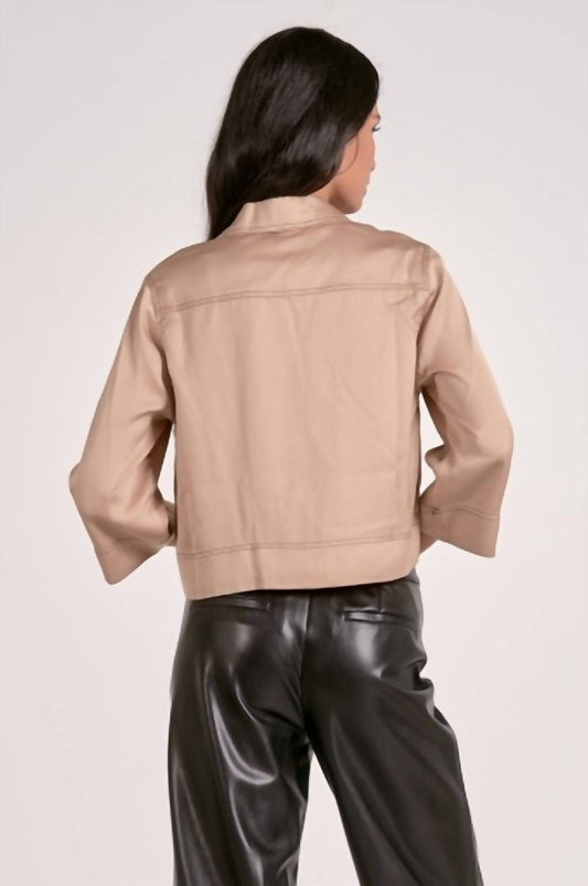 Elan - Button Up Top