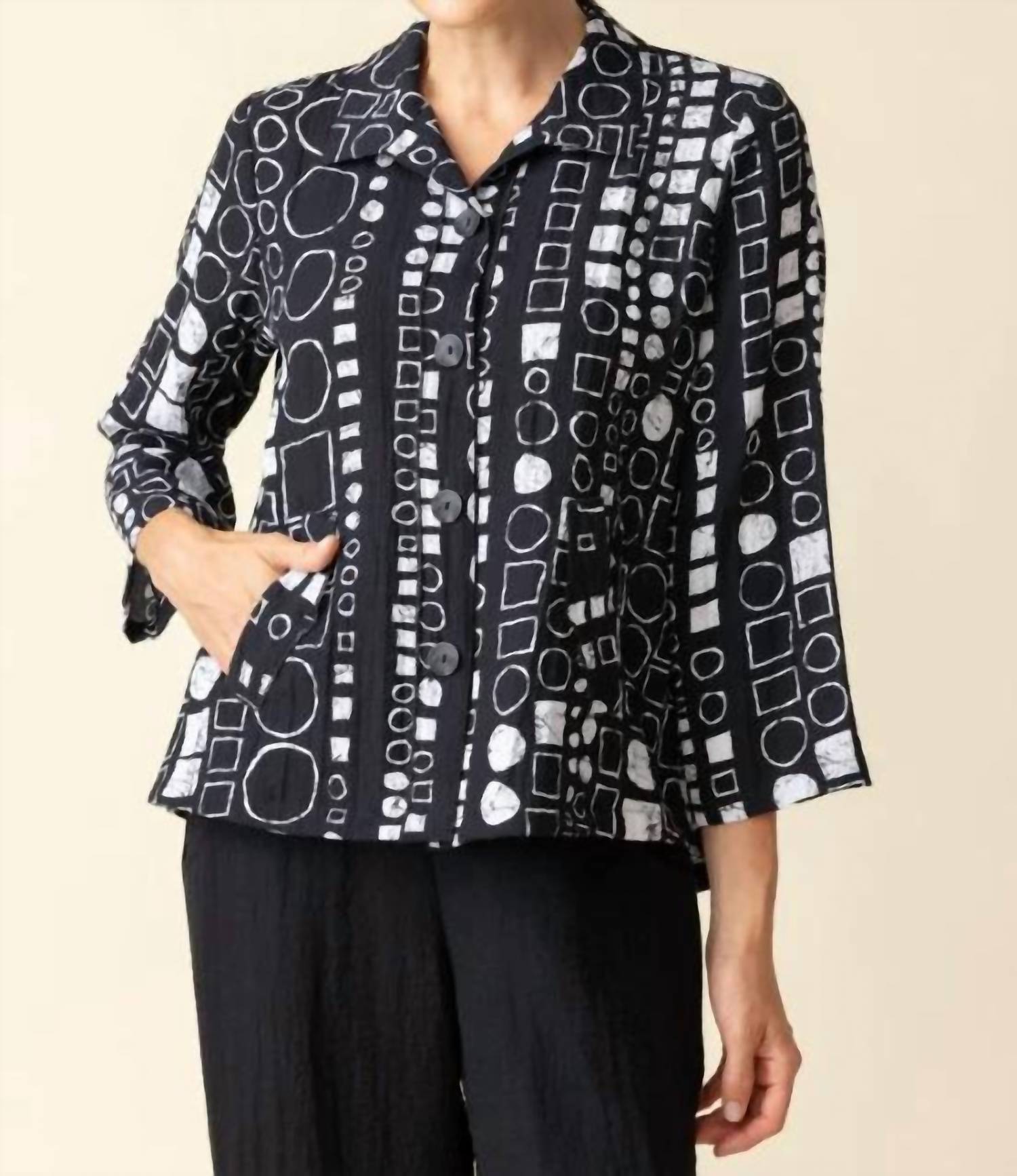 Habitat - Express Travel Circle Square Jacket