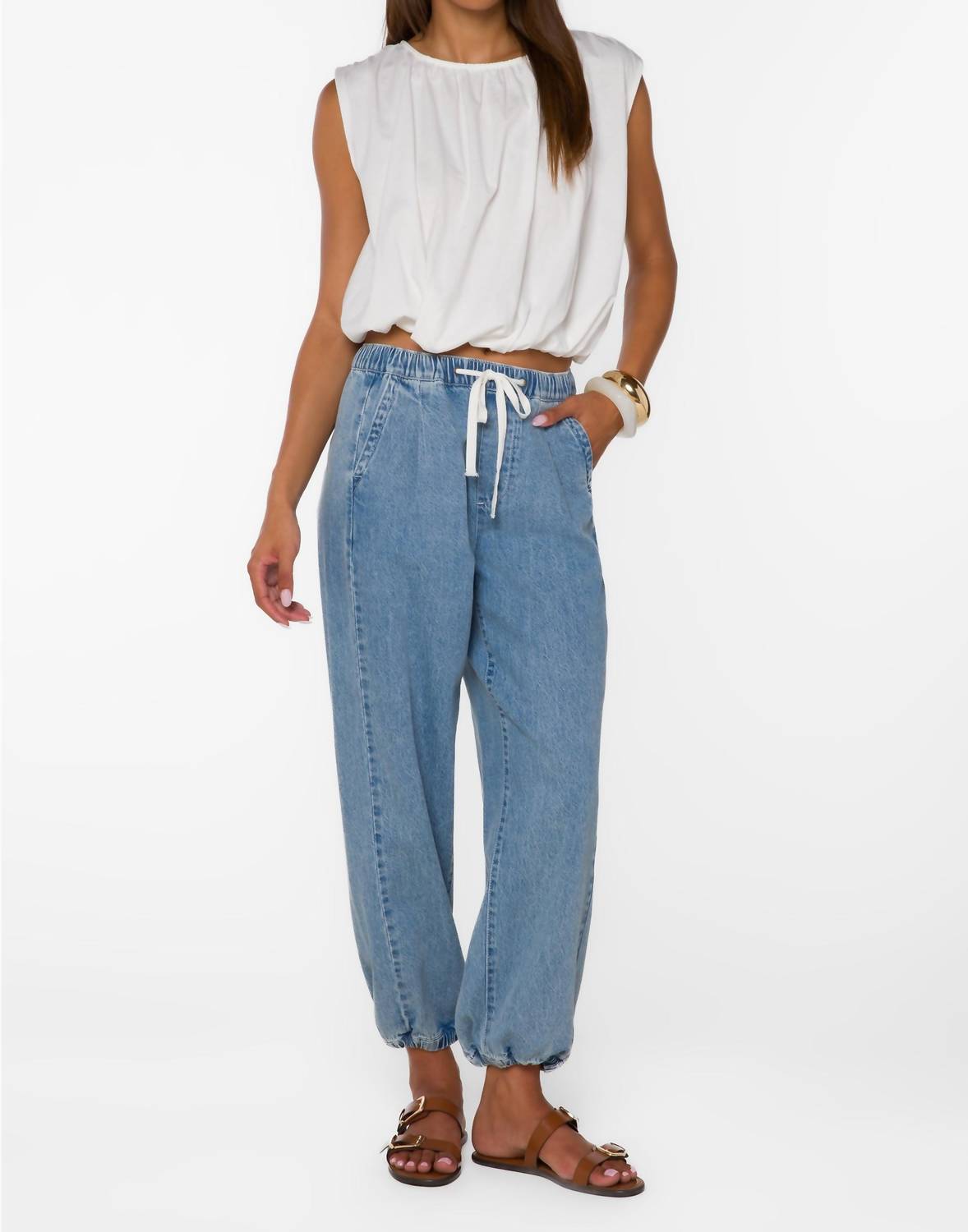 Velvet Heart - Gwen Sleeveless Top