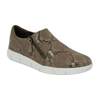 Vaneli - Women's Quiana Athleisure Sneakers