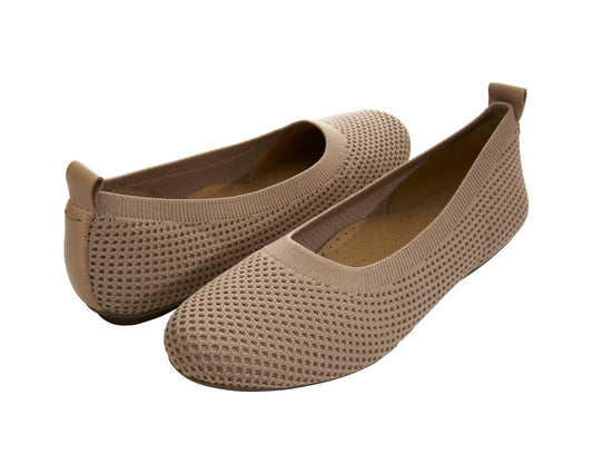 Vaneli - Women's Suvi Stretch Knit Flat