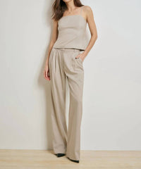 Favorite Daughter - Everyone's Favorite Pant