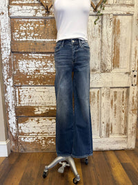 Judy Blue - 90's Straight Leg Jean