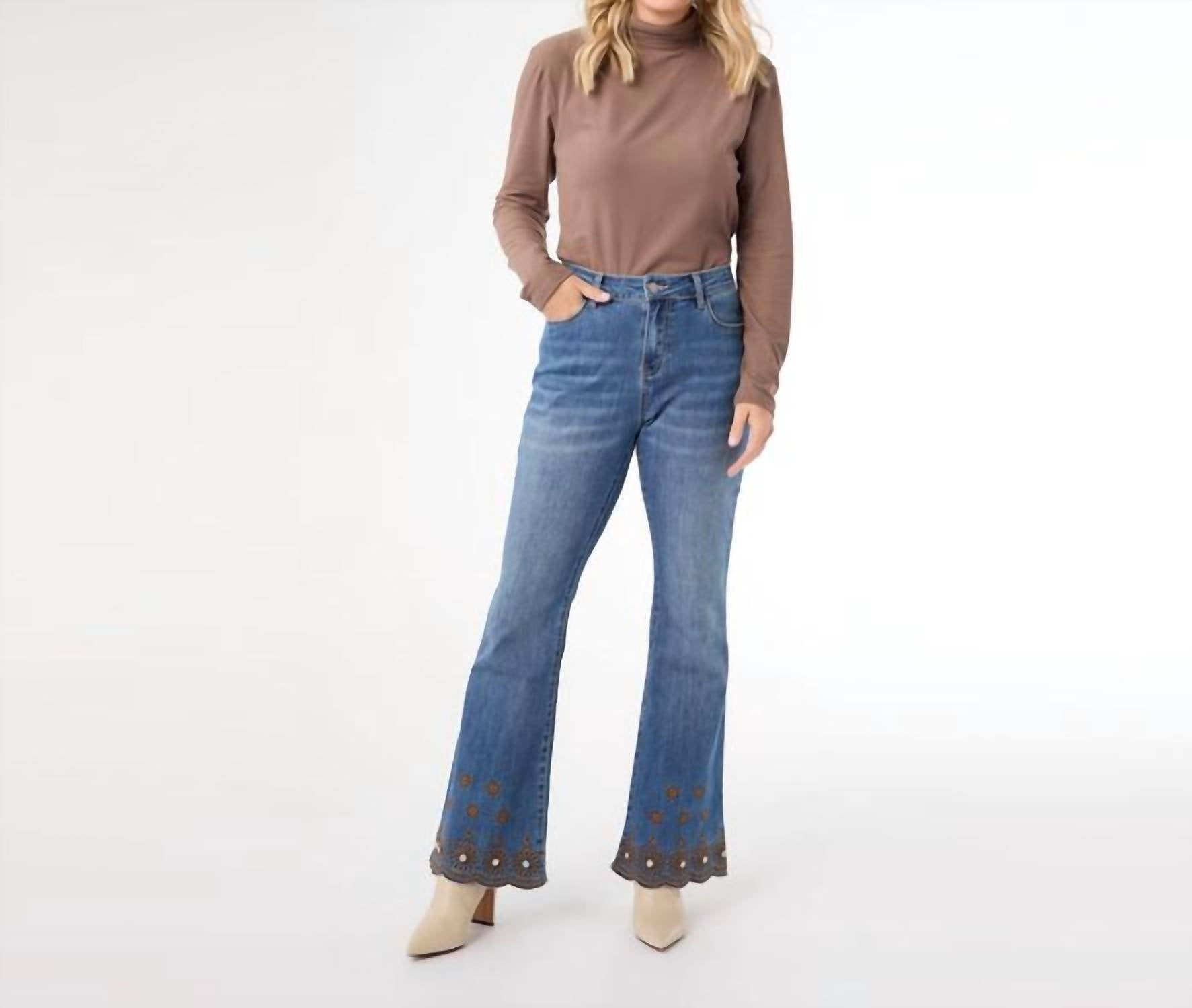 Coco + Carmen - Scalloped Beaded Bottom Flare Jeans