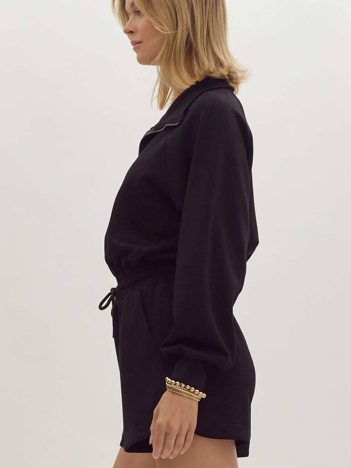 Entro - Long Sleeve Collared Romper