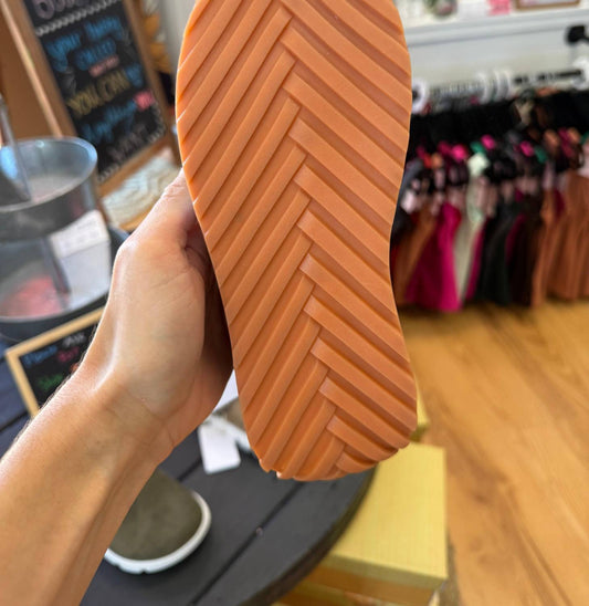 Very G - Women's Joel Lace Up Sneaker