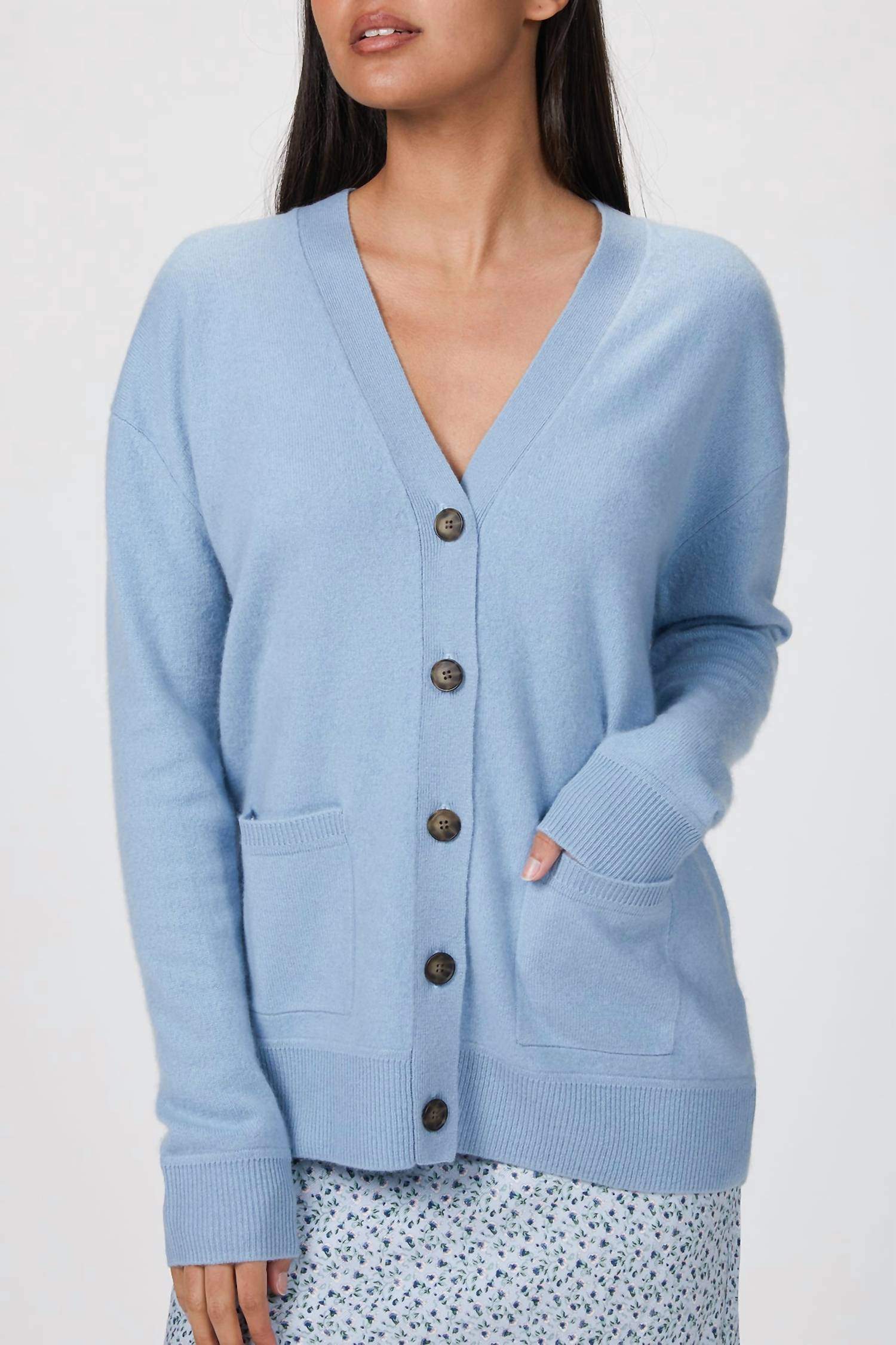 BOYFRIEND CARDIGAN