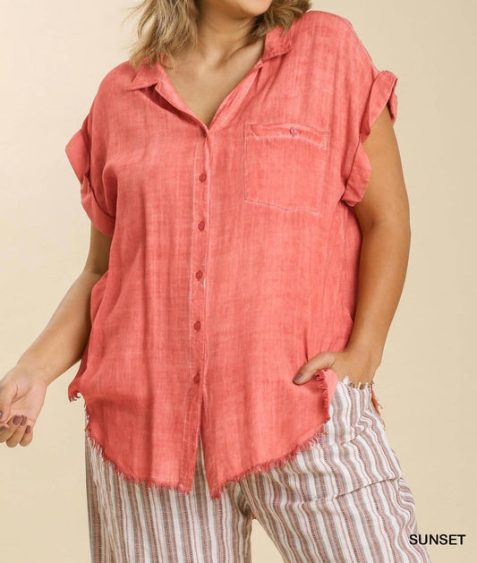 Umgee - Fade Wash Button Front Top - Plus
