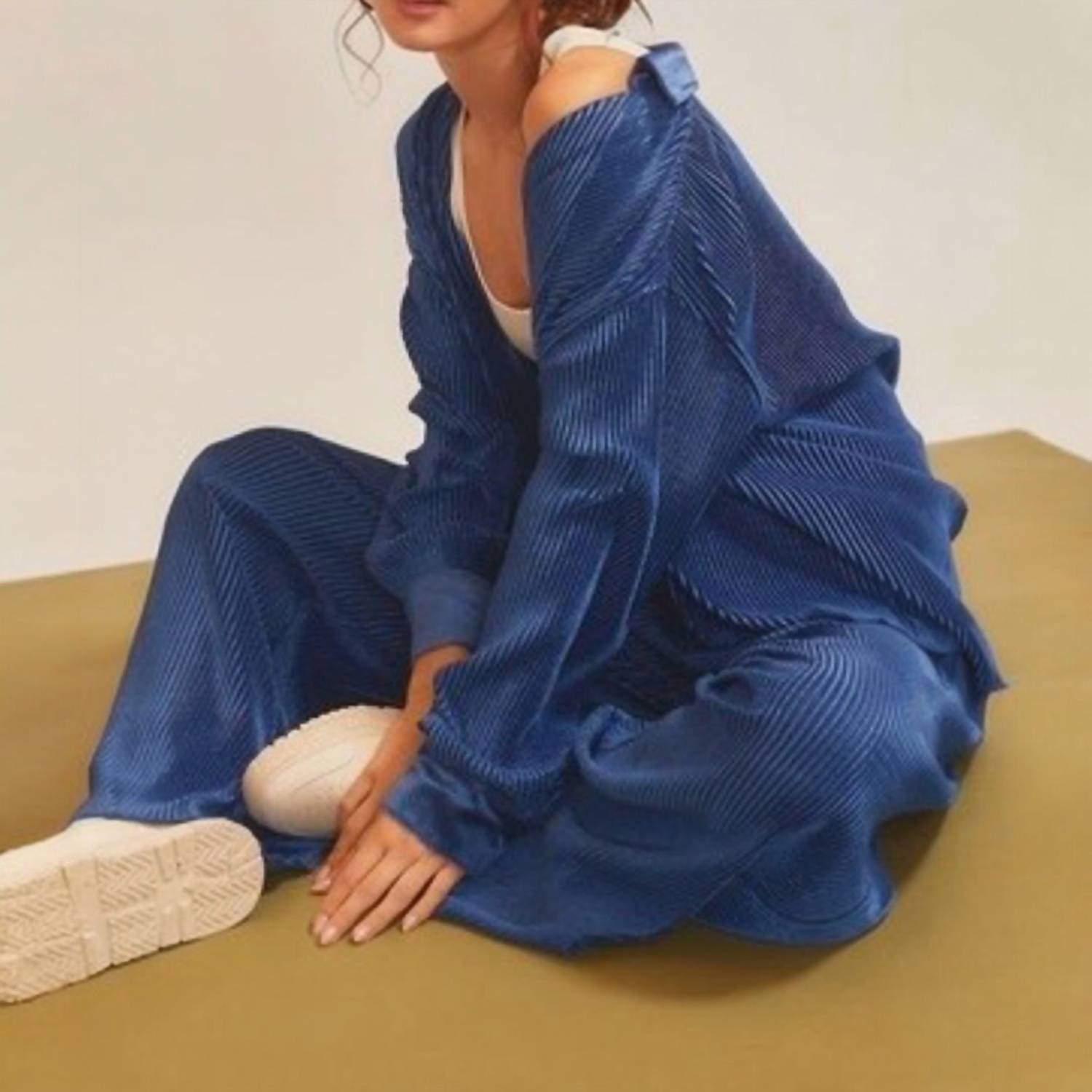 Main Strip - Luxe Pleated Lounge Set