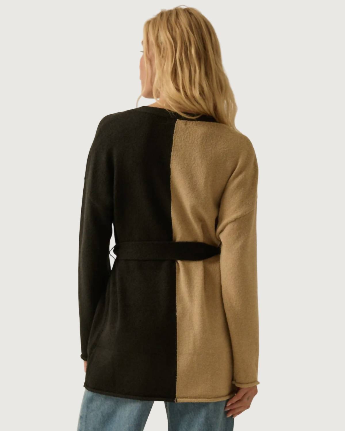 PROMESA TAYLOR BELTED CARDIGAN in beige - women's cardigan - detail view