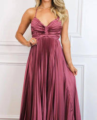 Luxxel - Pretty In Pleats Maxi Dress