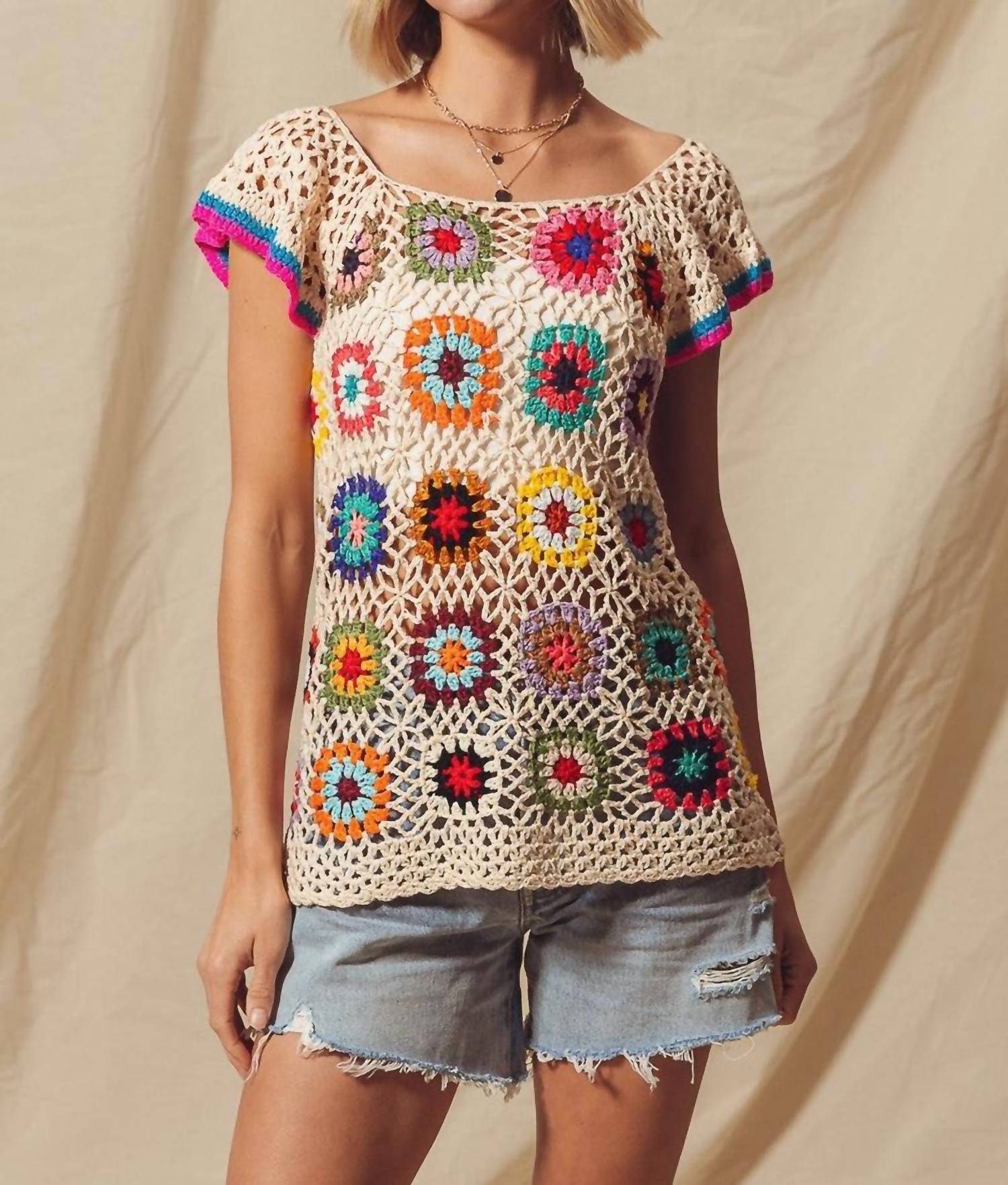 So Me - GRANNY SQUARE CROCHET TOP WITH FLUTTER SLEEVES
