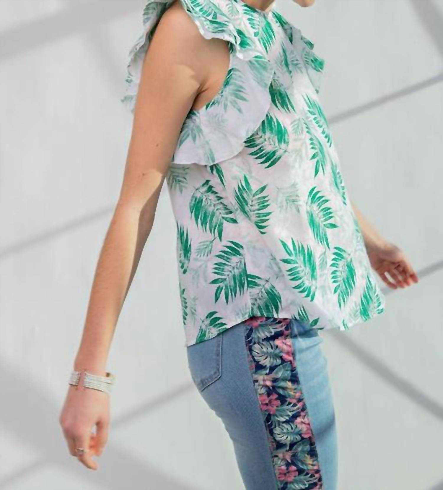 Easel - Bubble Printed Voile Top