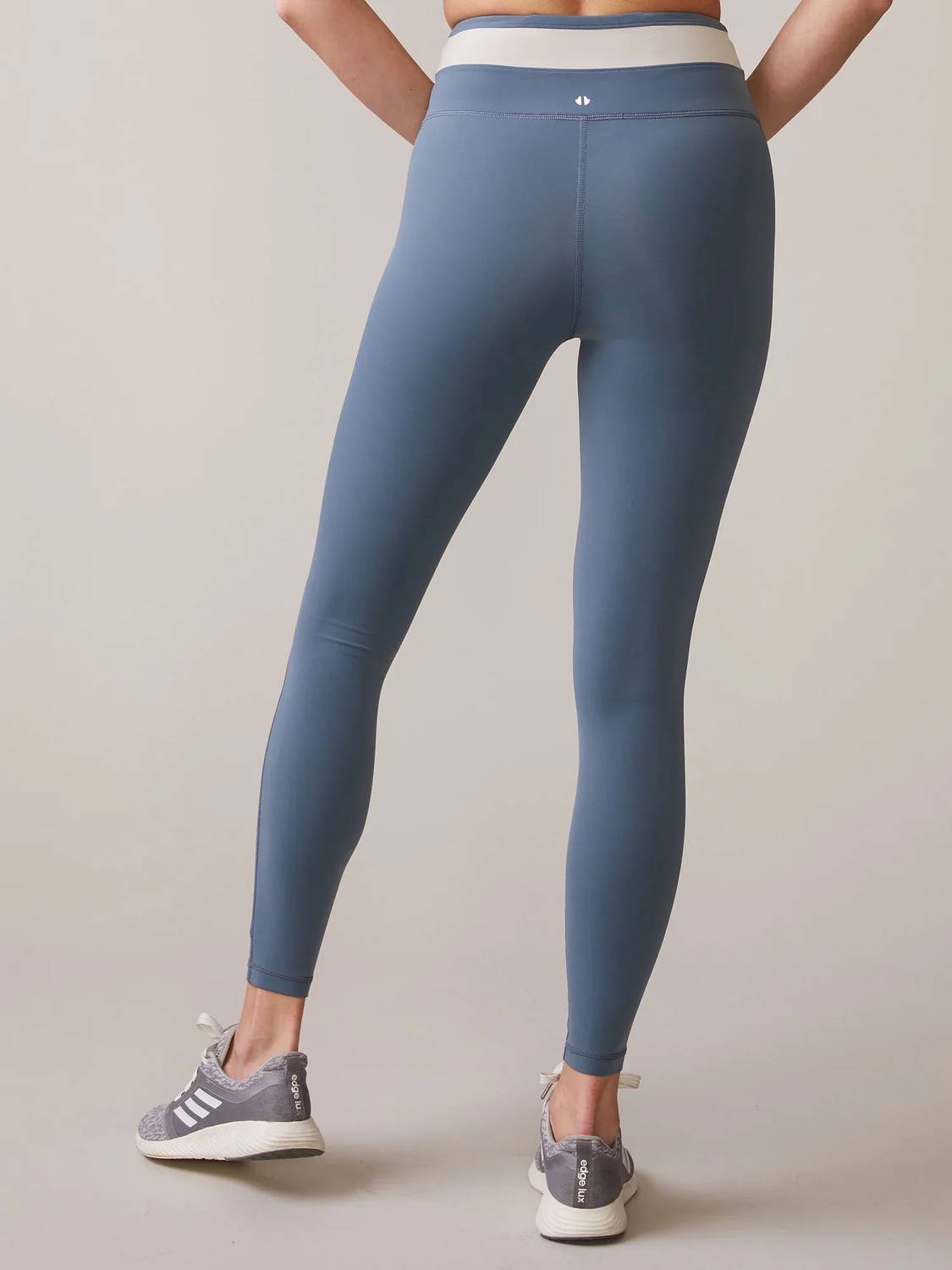 Thrive Societe - Banded Seamless 7/8 Leggings