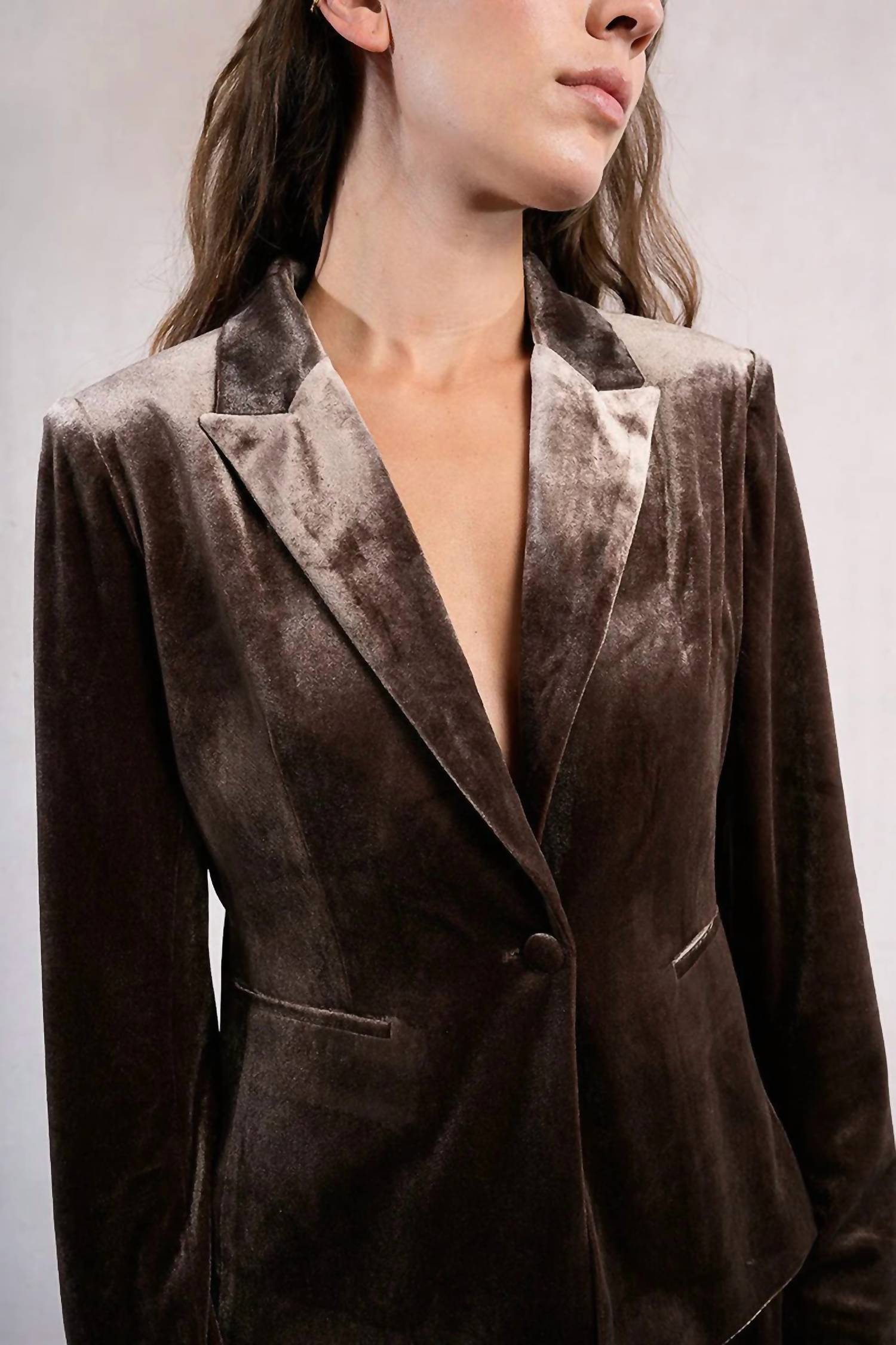 MOLLY BRACKEN Knitted Double Breasted Blazer in brown - women's jacket - view 4