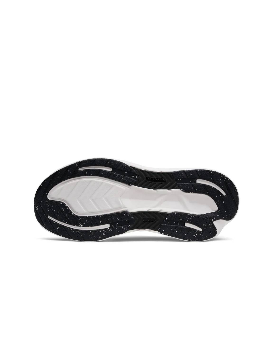 Rabbit - Women's Dream Chaser Running Shoe