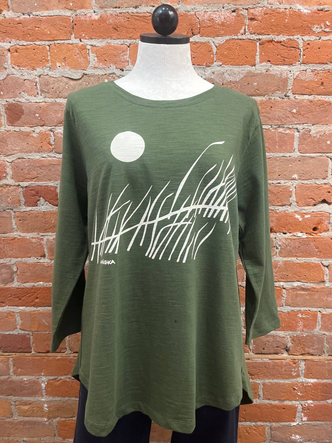 Marushka - Unisex - Scoop Neck Three-Quarter Sleeves T-shirt