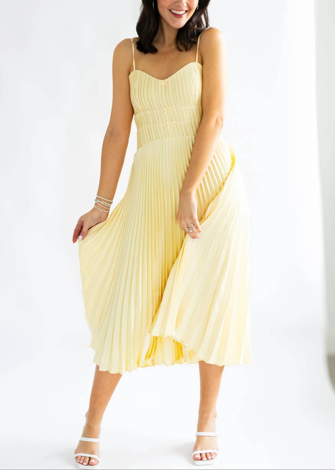Astr - Shionagh Midi Dress