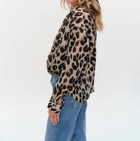 SIX/FIFTY Zuri Blouse in cheetah - women's blouse - detail view