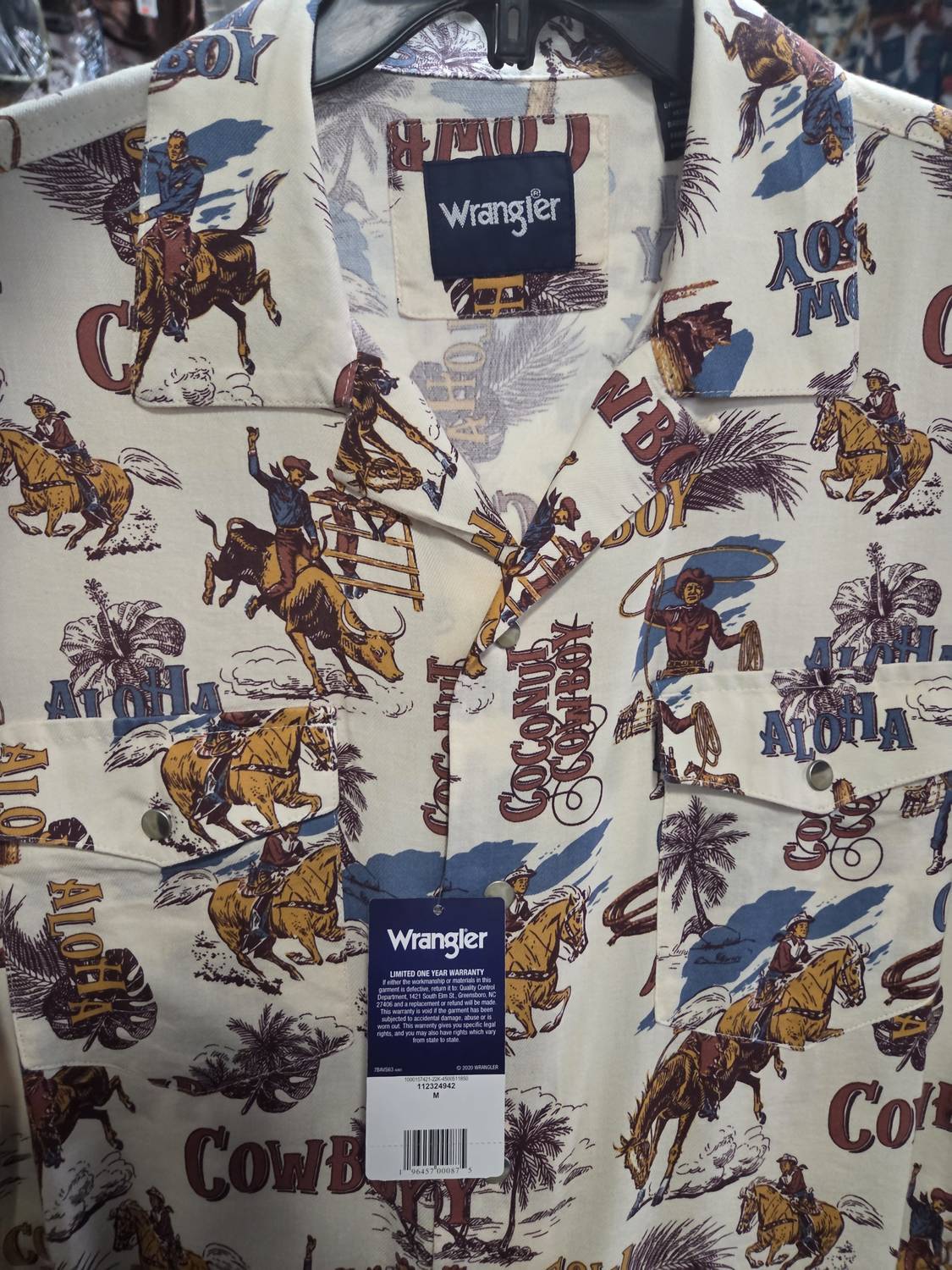 Wrangler Men's Cowboy Short Sleeve Shirt in multi - men's t-shirt - detail view