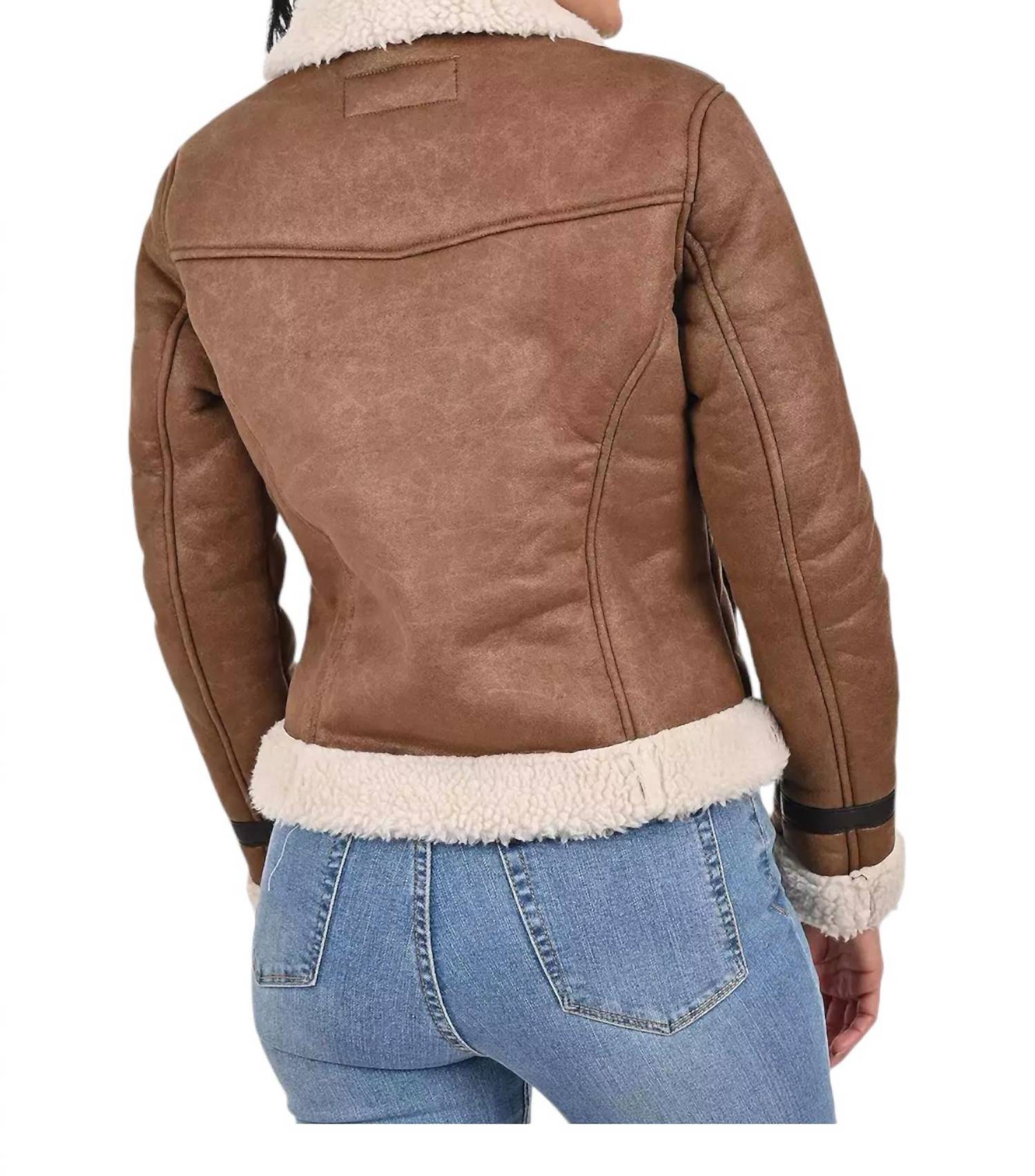 Wrangler - Ladies coat with sheepskin on collar and cuffs