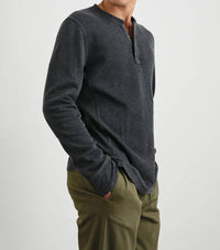 Rails - Men's Soto Henley Top